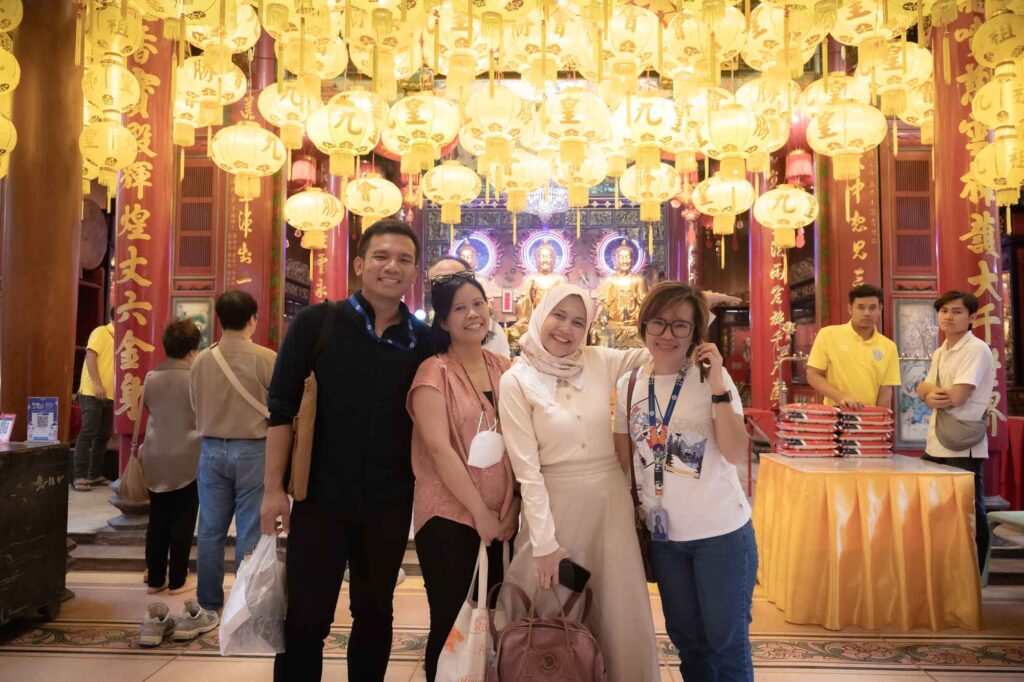 Niramit Creations | Seamless 22 eTuk Tuk City Tour Niramit Creations | Seamless 22 eTuk Tuk City Tour