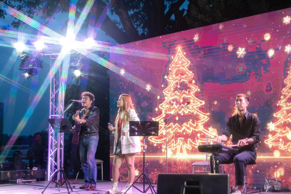 christmas tree stage band at a corporate event at Capella Bangkok, Bangkok, Thailand — managed by Niramit Creations.